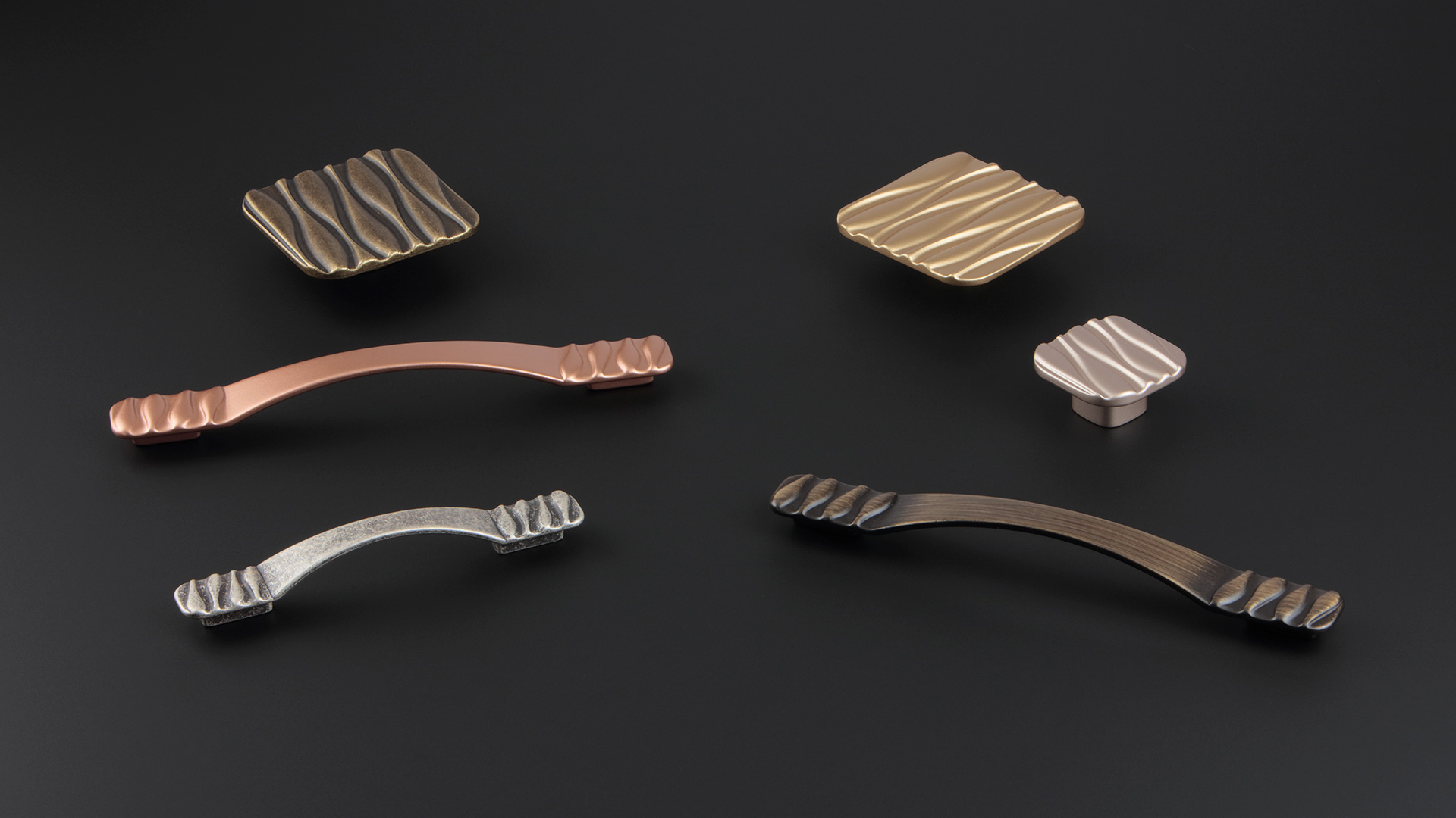 006_CITTERIOGIULIO_traditional_handles.jpg